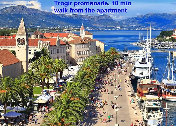 A3 - Seafront With Balcony 1 Min To Апартаменты