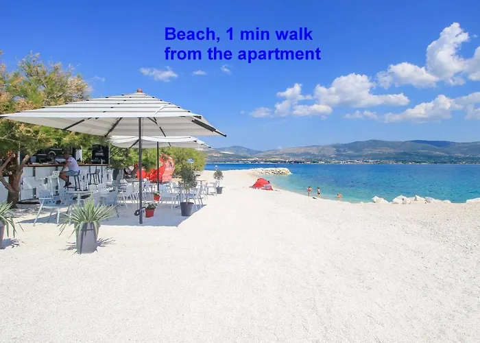 Appartement A3 - Seafront With Balcony 1 Min To Trogir